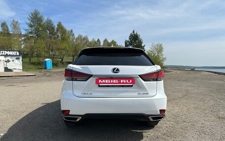 Lexus RX IV рестайлинг, 2021 год, 4 950 000 рублей, 16 фотография