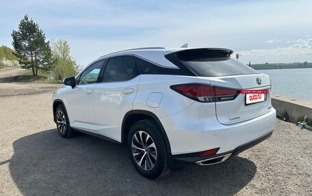 Lexus RX IV рестайлинг, 2021 год, 4 950 000 рублей, 14 фотография