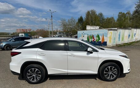 Lexus RX IV рестайлинг, 2021 год, 4 950 000 рублей, 22 фотография