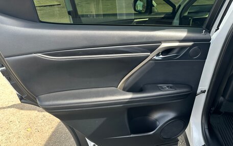 Lexus RX IV рестайлинг, 2021 год, 4 950 000 рублей, 32 фотография