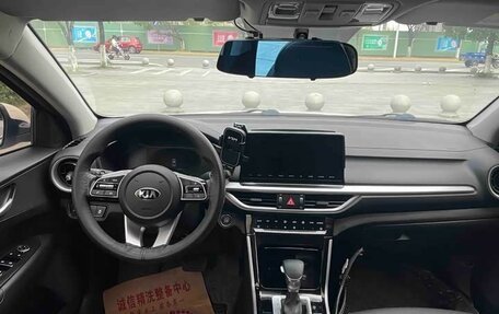 KIA K3, 2021 год, 1 350 000 рублей, 9 фотография