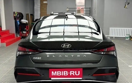 Hyundai Elantra, 2023 год, 1 370 000 рублей, 6 фотография