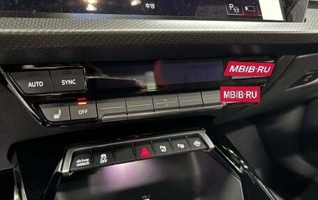 Audi RS 3, 2025 год, 9 420 000 рублей, 11 фотография