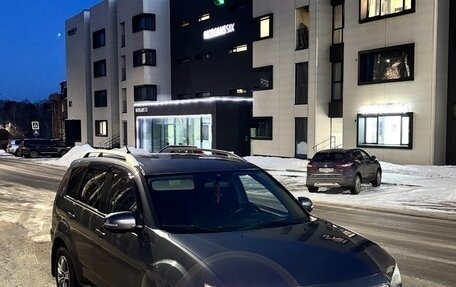 Mitsubishi Outlander III рестайлинг 3, 2010 год, 1 210 000 рублей, 9 фотография