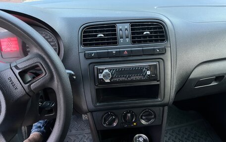 Volkswagen Polo VI (EU Market), 2012 год, 610 000 рублей, 14 фотография