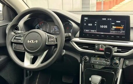 KIA K3, 2022 год, 1 367 000 рублей, 7 фотография