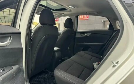 KIA K3, 2022 год, 1 367 000 рублей, 9 фотография