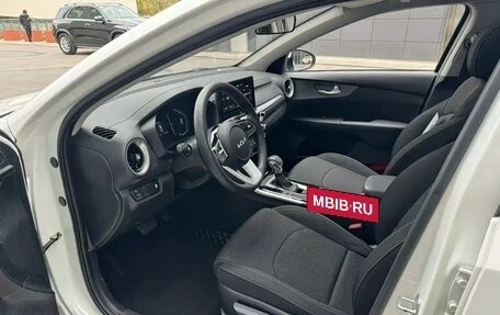 KIA K3, 2022 год, 1 367 000 рублей, 8 фотография