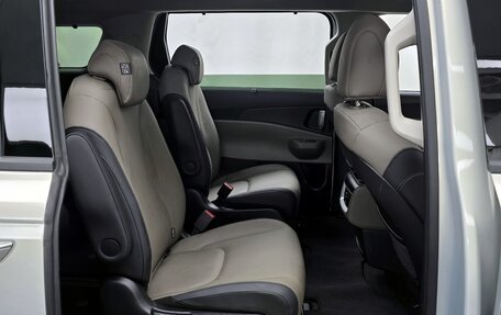 KIA Carnival, 2024 год, 3 873 000 рублей, 3 фотография