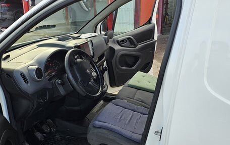Peugeot Partner II рестайлинг 2, 2014 год, 520 000 рублей, 8 фотография