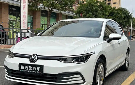 Volkswagen Golf VIII, 2023 год, 1 216 000 рублей, 1 фотография
