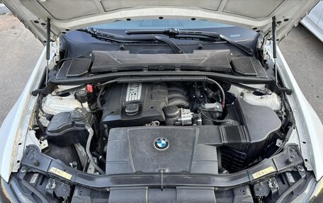 BMW 3 серия, 2008 год, 1 350 000 рублей, 14 фотография