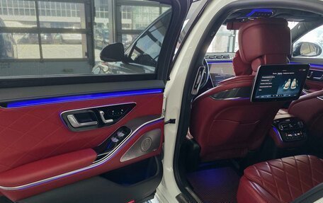 Mercedes-Benz S-Класс, 2021 год, 9 900 000 рублей, 28 фотография