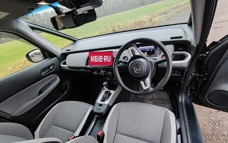 Honda Fit, 2020 год, 1 315 000 рублей, 6 фотография