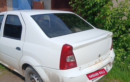 Renault Logan I, 2015 год, 245 000 рублей, 4 фотография