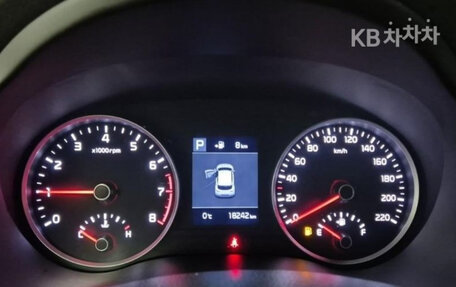 KIA Stonic, 2019 год, 1 350 000 рублей, 10 фотография