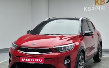 KIA Stonic, 2019 год, 1 350 000 рублей, 2 фотография