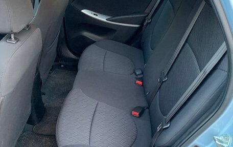Hyundai Solaris II рестайлинг, 2013 год, 810 000 рублей, 10 фотография