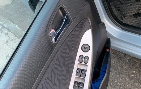 Hyundai Solaris II рестайлинг, 2013 год, 810 000 рублей, 11 фотография