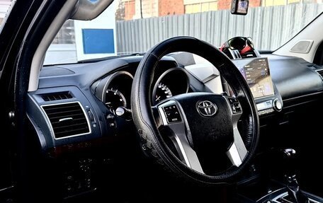 Toyota Land Cruiser Prado 150 рестайлинг 2, 2013 год, 2 890 000 рублей, 8 фотография