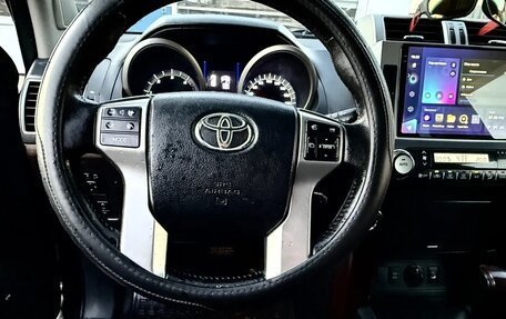 Toyota Land Cruiser Prado 150 рестайлинг 2, 2013 год, 2 890 000 рублей, 9 фотография