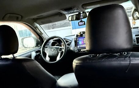 Toyota Land Cruiser Prado 150 рестайлинг 2, 2013 год, 2 890 000 рублей, 19 фотография