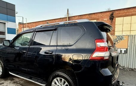 Toyota Land Cruiser Prado 150 рестайлинг 2, 2013 год, 2 890 000 рублей, 17 фотография