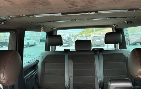 Volkswagen Multivan T6 рестайлинг, 2020 год, 5 000 000 рублей, 7 фотография
