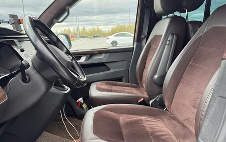 Volkswagen Multivan T6 рестайлинг, 2020 год, 5 000 000 рублей, 6 фотография
