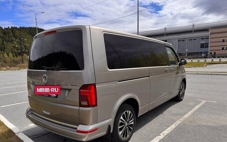Volkswagen Multivan T6 рестайлинг, 2020 год, 5 000 000 рублей, 5 фотография