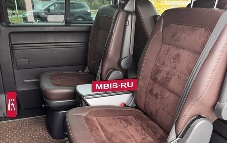 Volkswagen Multivan T6 рестайлинг, 2020 год, 5 000 000 рублей, 11 фотография
