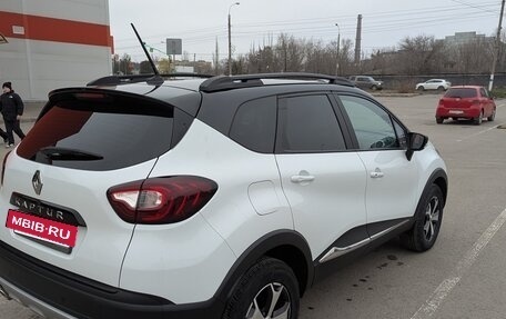 Renault Kaptur I рестайлинг, 2021 год, 1 850 000 рублей, 3 фотография