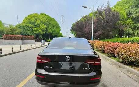 Volkswagen Lavida, 2022 год, 1 035 000 рублей, 5 фотография