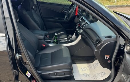 Honda Accord IX рестайлинг, 2013 год, 1 350 000 рублей, 16 фотография