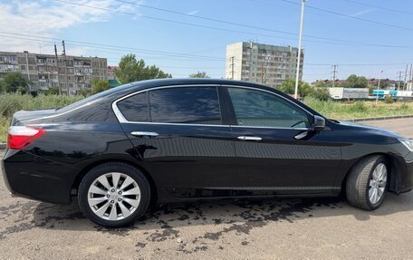 Honda Accord IX рестайлинг, 2013 год, 1 350 000 рублей, 19 фотография