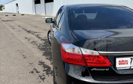 Honda Accord IX рестайлинг, 2013 год, 1 350 000 рублей, 24 фотография