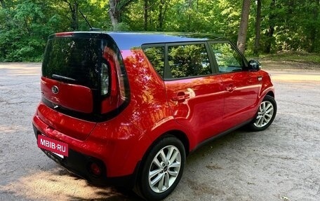 KIA Soul II рестайлинг, 2017 год, 1 500 000 рублей, 9 фотография