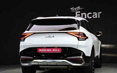KIA Sportage IV рестайлинг, 2024 год, 2 700 000 рублей, 4 фотография