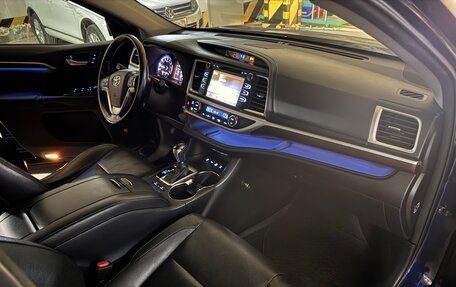 Toyota Highlander III, 2014 год, 2 480 000 рублей, 8 фотография