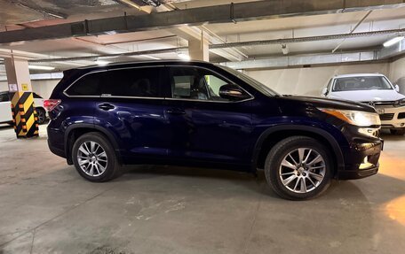 Toyota Highlander III, 2014 год, 2 480 000 рублей, 3 фотография