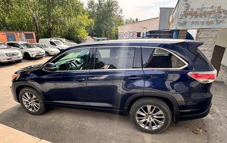 Toyota Highlander III, 2014 год, 2 480 000 рублей, 6 фотография