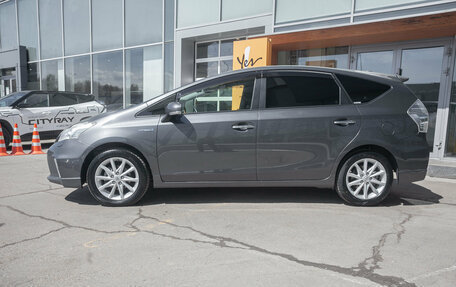 Toyota Prius Alpha I (ZVW40/41), 2013 год, 1 276 000 рублей, 4 фотография