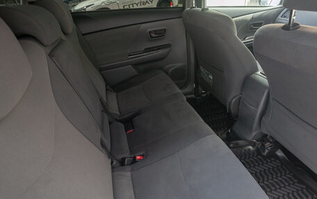 Toyota Prius Alpha I (ZVW40/41), 2013 год, 1 276 000 рублей, 15 фотография