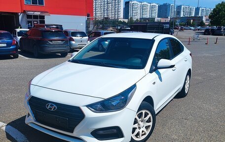 Hyundai Solaris II рестайлинг, 2019 год, 1 550 000 рублей, 1 фотография