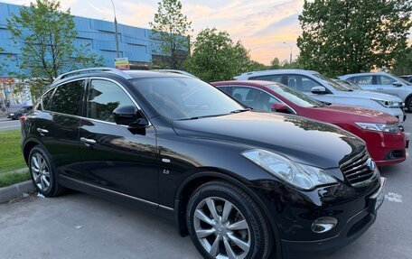 Infiniti QX50 I рестайлинг, 2014 год, 1 780 000 рублей, 1 фотография