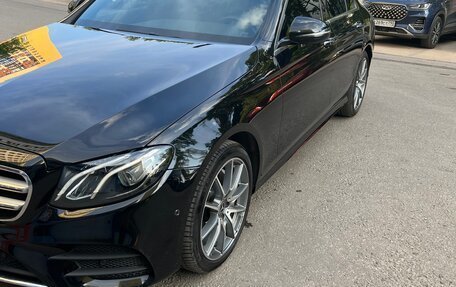Mercedes-Benz E-Класс, 2018 год, 4 400 000 рублей, 5 фотография