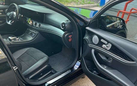 Mercedes-Benz E-Класс, 2018 год, 4 400 000 рублей, 10 фотография