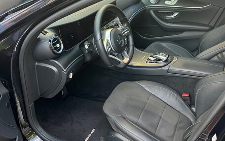 Mercedes-Benz E-Класс, 2018 год, 4 400 000 рублей, 13 фотография