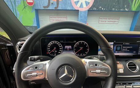Mercedes-Benz E-Класс, 2018 год, 4 400 000 рублей, 17 фотография