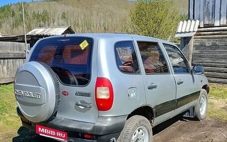 Chevrolet Niva I рестайлинг, 2004 год, 380 000 рублей, 2 фотография